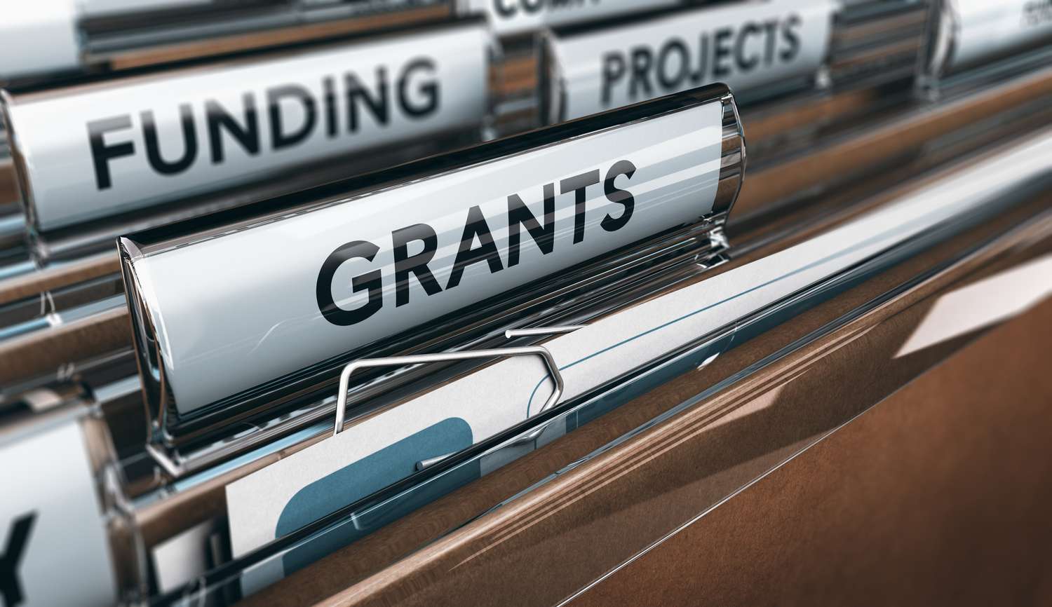 Secure and Manage Your Contracts and Grants with Dynamic Contracts Consultants LLC